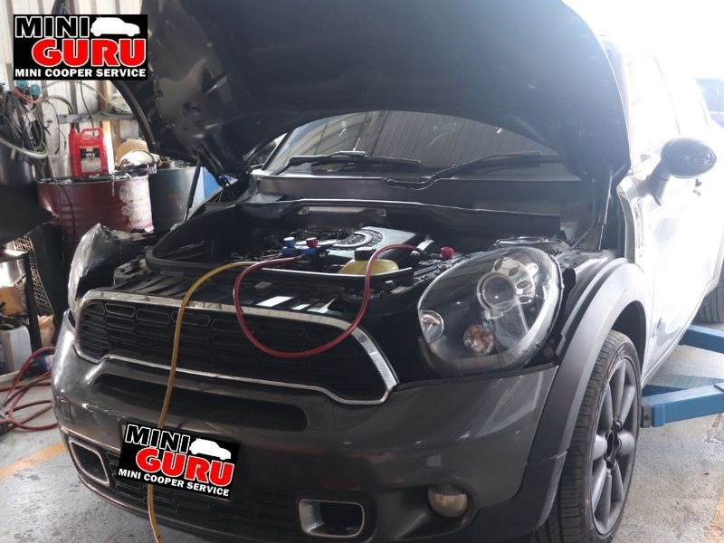 อู่ซ่อมรถมินิคูเปอร์นนทบุรี